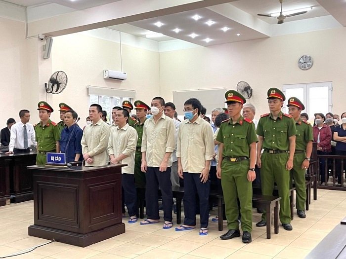 Cựu giám đốc Sở LĐ TB-XH tỉnh Bình Dương bị phạt tù Cựu giám đốc Sở LĐ TB-XH tỉnh Bình Dương bị phạt tù