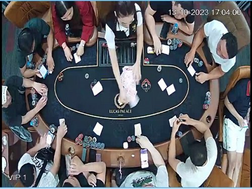 Cơ quan CSĐT Bộ Công an triệt phá đường dây đánh bạc tại Hà Nội Nhiều người nước ngoài tham gia đánh bạc.