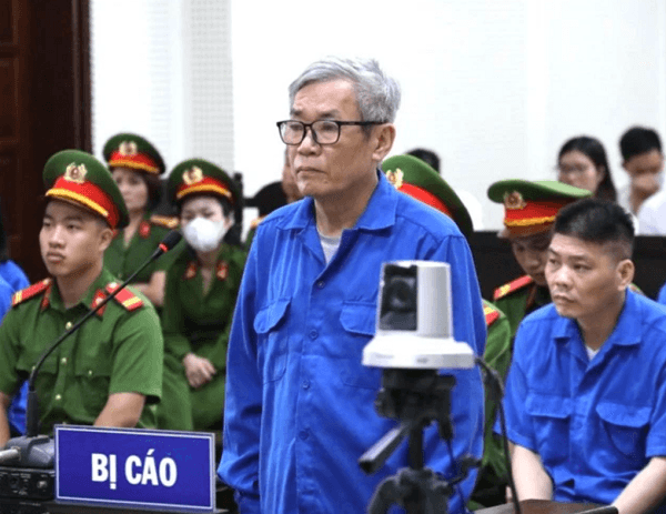 4 bị cáo trong vụ án liên quan đến công ty AIC được giảm án