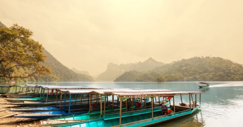 Khởi tố lái tàu vụ tai nạn đường thủy làm 6 người tử vong tại hồ Thác Bà Khởi tố lái tàu vụ tai nạn đường thủy làm 6 người tử vong tại hồ Thác Bà